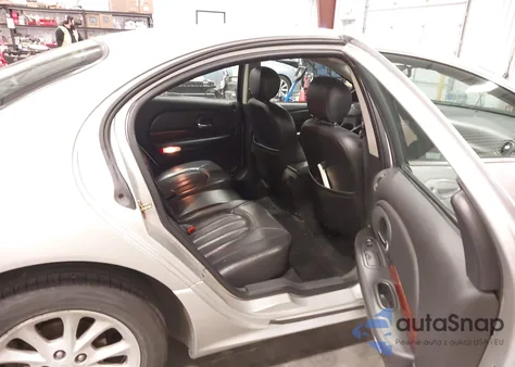 2001 Chrysler Lhs z USA, uszkodzony, nr VIN 2C3HC56G31H616014